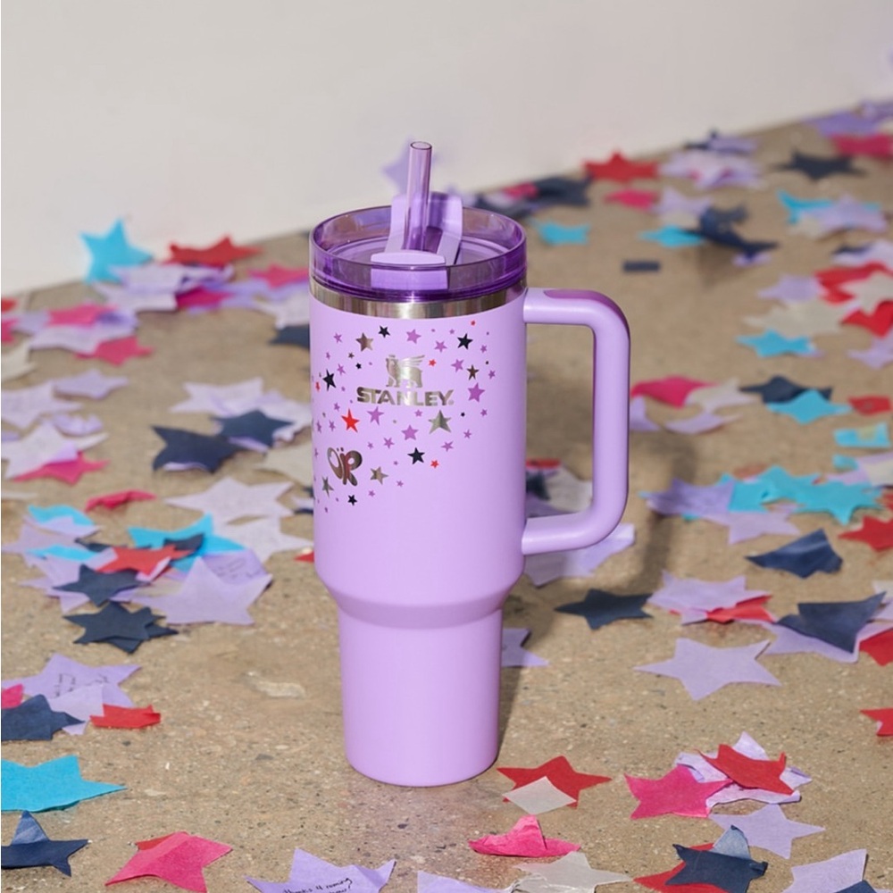 CONFIRMED ORDER - OLIVIA RODRIGO X STANLEY 40 oz FlowState Tumbler